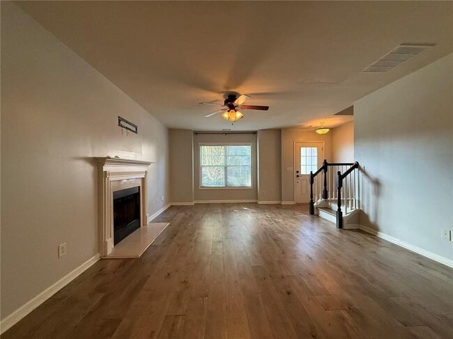 Building Photo - 1326 Castleberry Dr