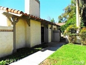 Building Photo - 31446 Via La Senda