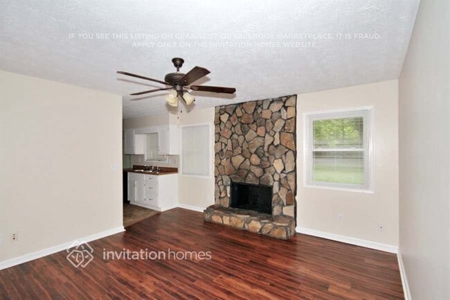 Foto del edificio - 4134 Sweet Water Ln