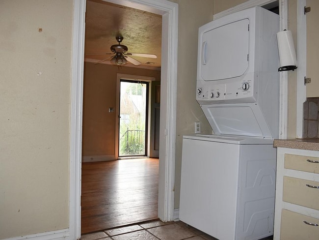 (2) Bed/(1) Bath in Core Norman Avail NOW! - (2) Bed/(1) Bath in Core Norman Avail NOW! House