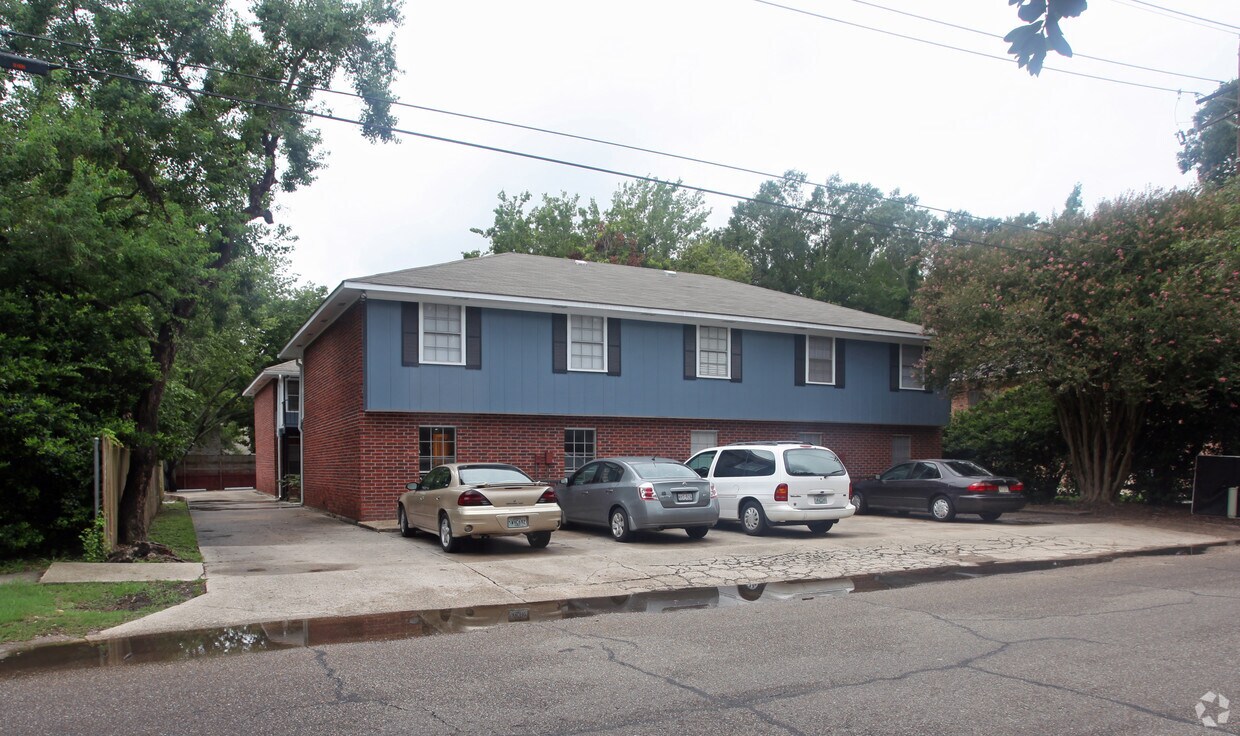 Foto principal - 242 Edison St