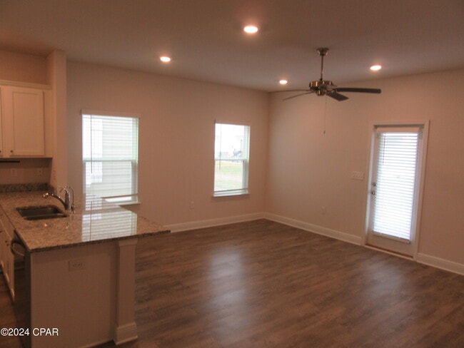 Building Photo - 1612 Caleigh Ct