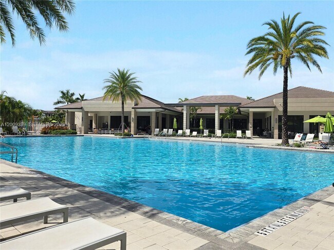 Foto del edificio - 8382 NW 51st Terrace