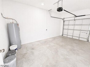 Building Photo - 8753 Buckingham Rd