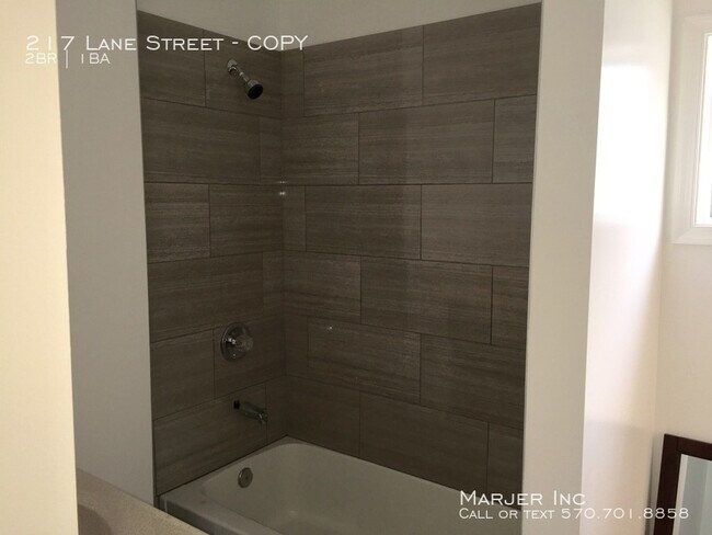 Foto del edificio - 217 Lane Street