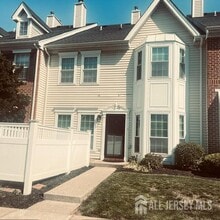 Building Photo - 15 Goodwin Dr