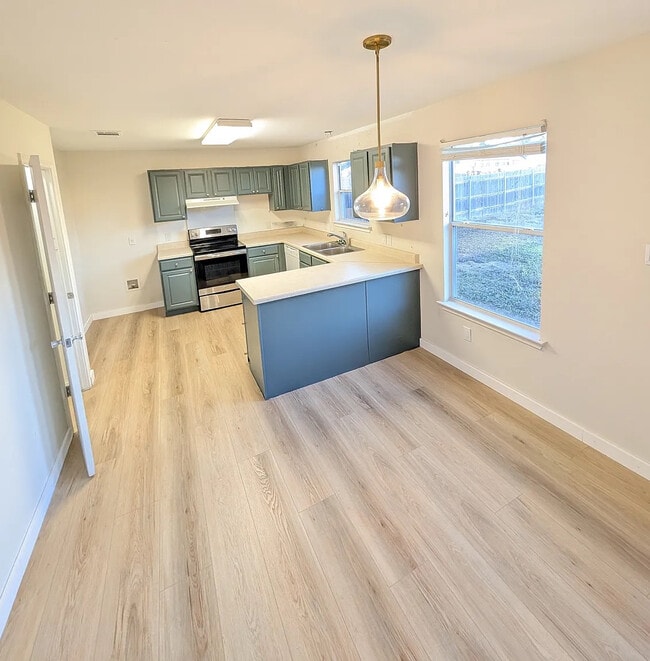 Foto del edificio - Room in House on Phillips St