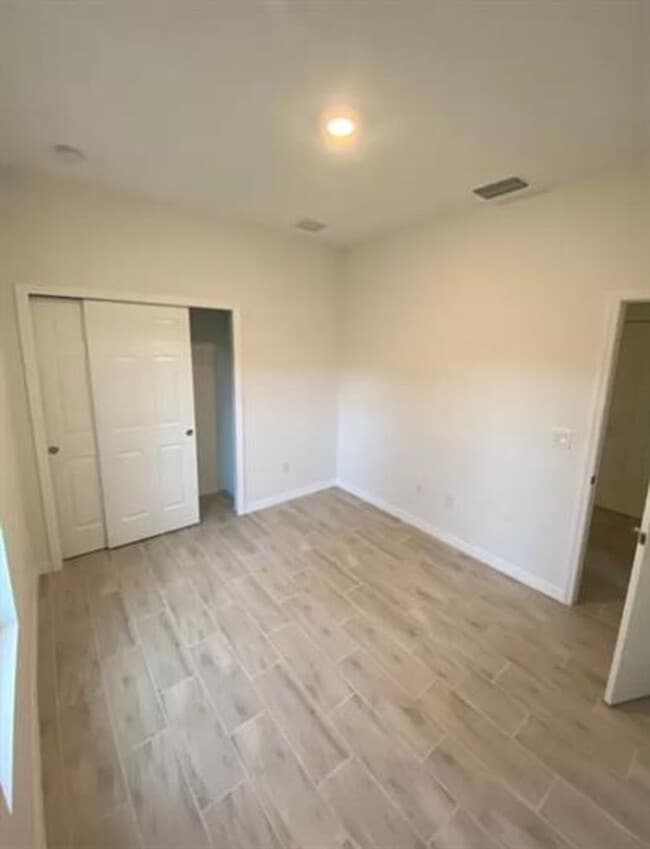 Building Photo - 3437 SW 8th Pl