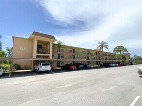 Building Photo - 1370 Heather Ridge Blvd
