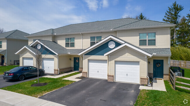 Building Photo - Blacklick Crossing