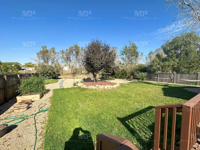 Foto del edificio - 2012 Langshire Dr