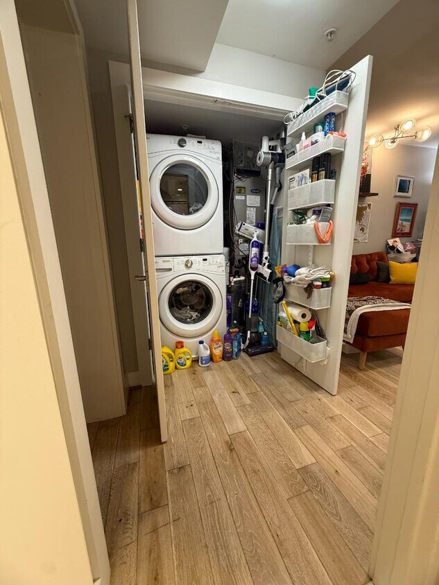 Foto del edificio - 1516 K St SE