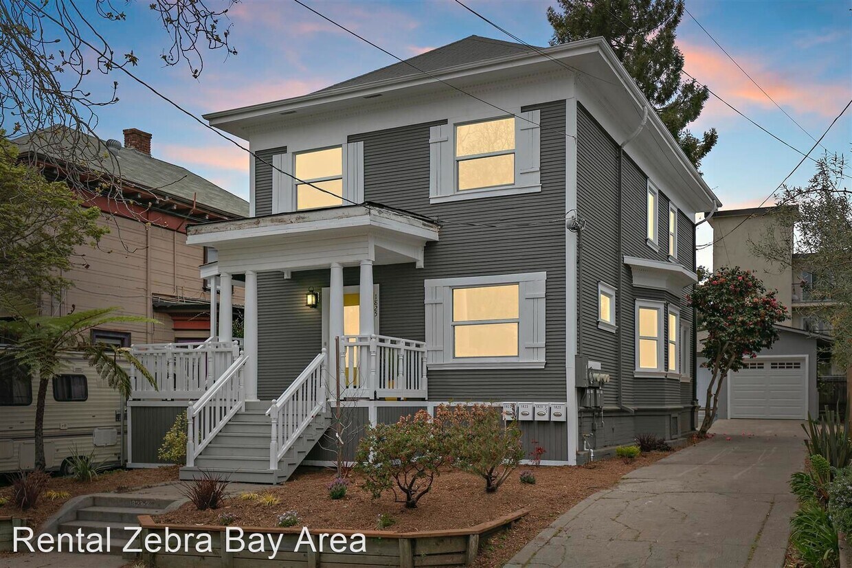 Foto principal - 1825 Delaware St