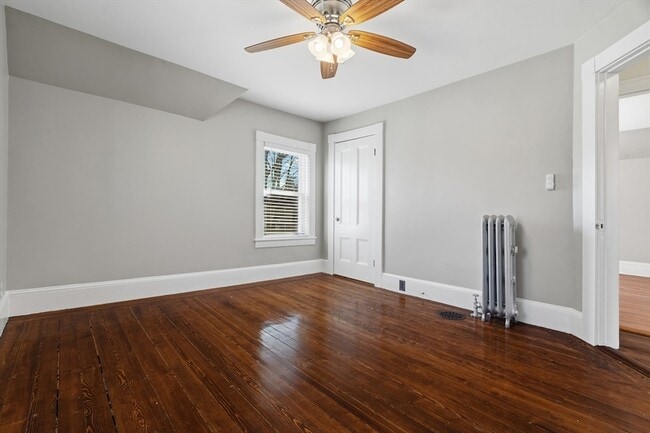 Building Photo - 6 Eastern Ave