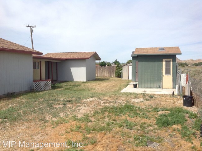 Building Photo - 32310 State Highway 18