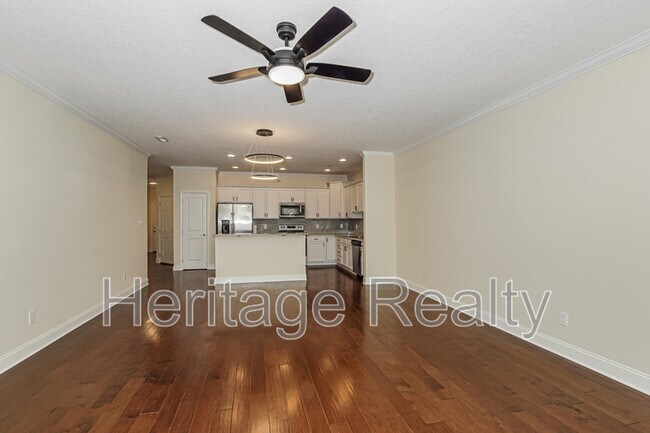 Foto del edificio - 1430 Remington Grove Ln