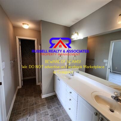 Building Photo - 536 Treymoor Lake Cir