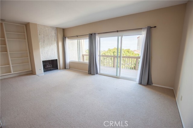 Foto del edificio - 48 Hilltop Cir
