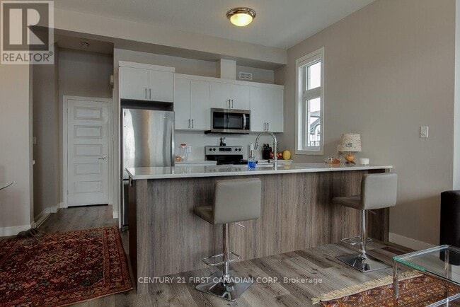 Building Photo - 275 Callaway Rd