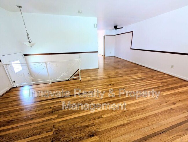 Foto del edificio - 1714 Loney St
