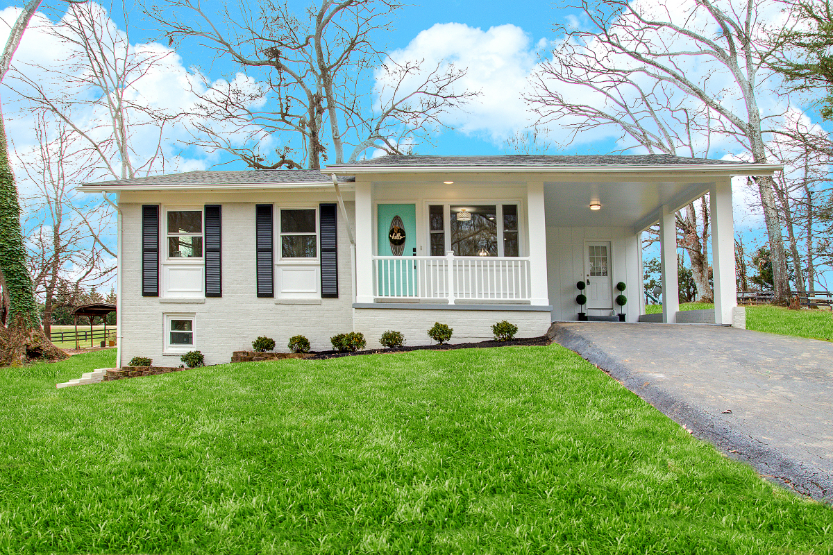 Primary Photo - 5007 Dogwood Dr