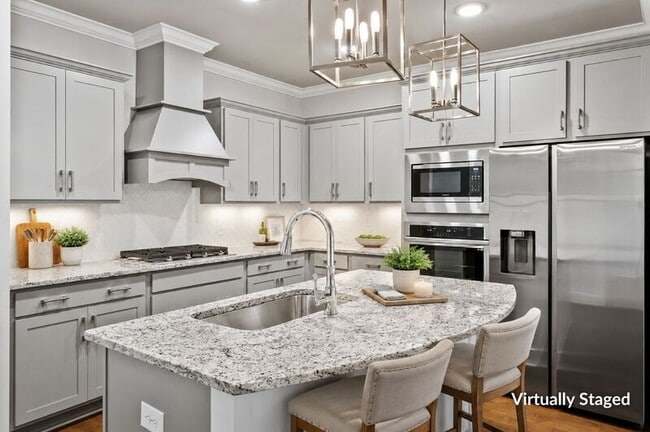 Building Photo - 411 Raleigh Elm Dr