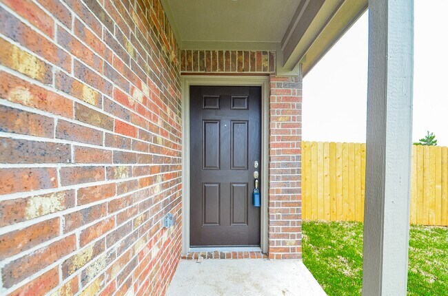 Foto del edificio - 329 Killam County Dr