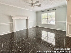 Foto del edificio - 8863 Breezefield