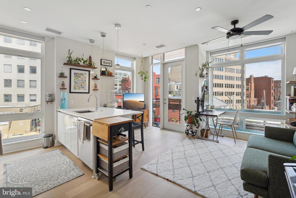 Primary Photo - 1745 N St NW
