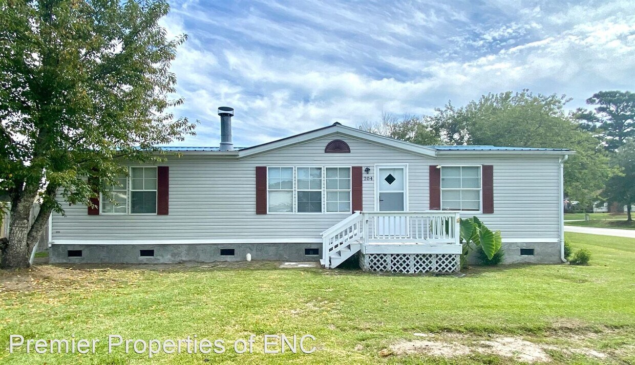 204 Seashore Dr, Swansboro, NC 28584 House Rental in Swansboro, NC
