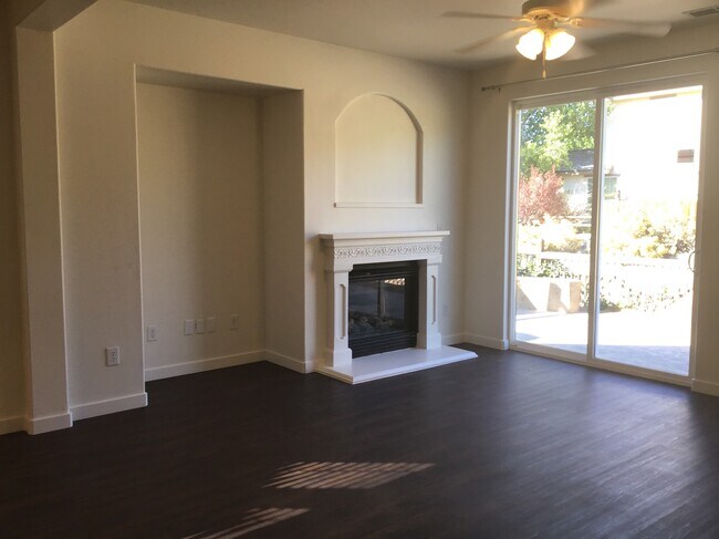 Building Photo - 3776 Lepus Drive