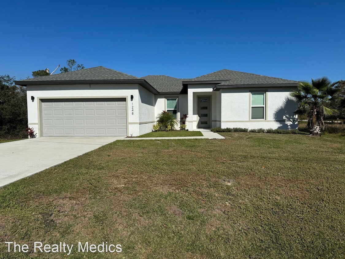 Primary Photo - 4 br, 2 bath House - 1248 Amazon Ln