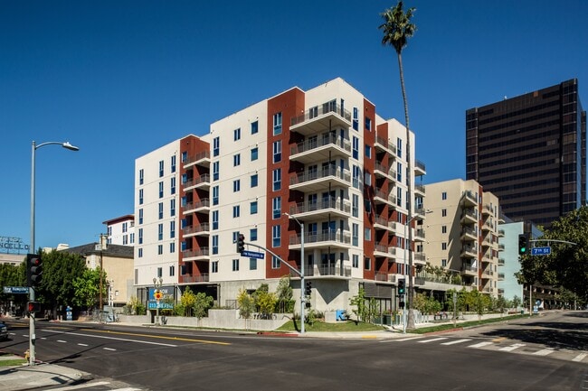 Building Photo - Berkshire K2LA
