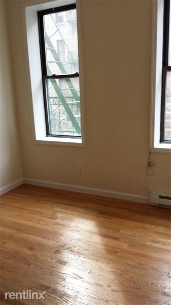 Foto del edificio - 217 W 108th St