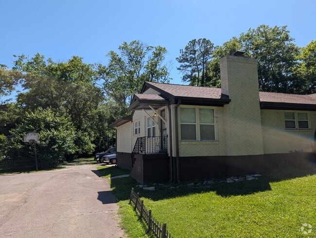 Building Photo - 118 Stewarts Ferry Pike