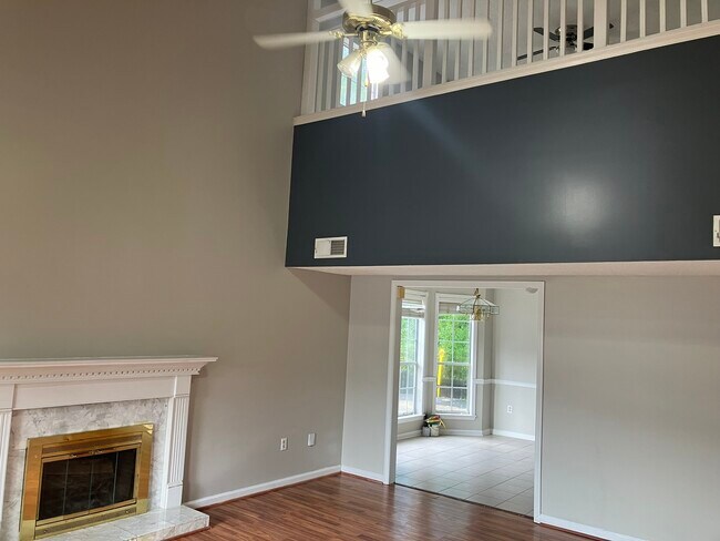 Building Photo - 136 Park Place Ln