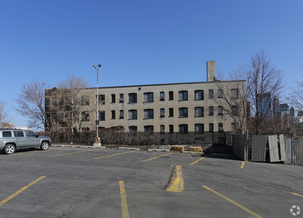 Building Photo - The Coyle
