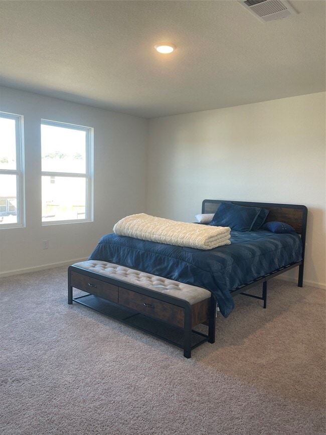 Building Photo - 14878 Calderon Dr