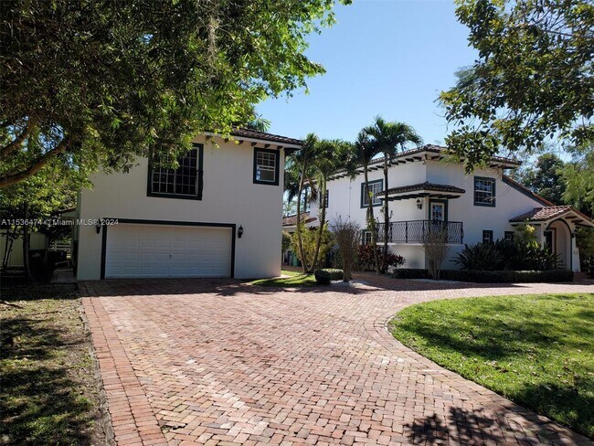 Building Photo - 16025 SW 173rd Ave