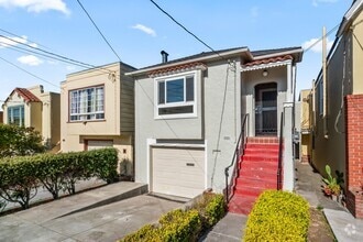 Building Photo - 2583 31st Ave