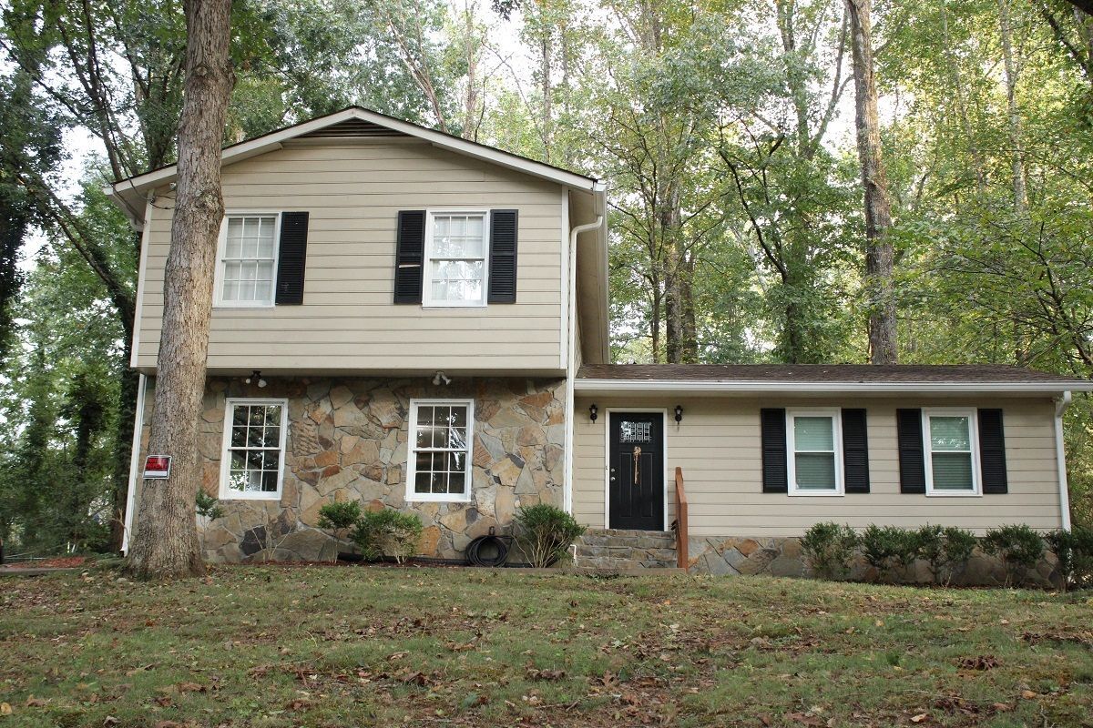 Foto principal - 888 Chartley Dr SW