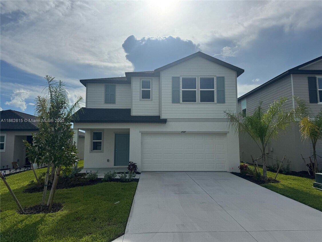 Foto principal - 17647 Monte Isola Wy