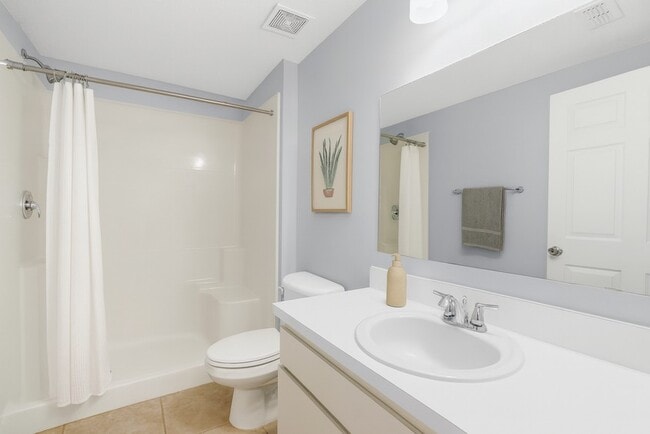 Building Photo - Mariner Apartments of Spring Hill