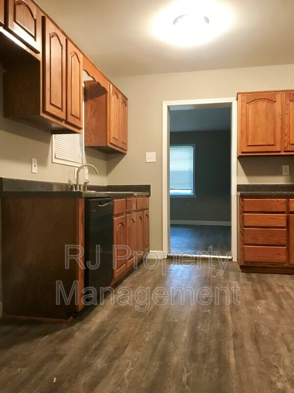 Foto del edificio - 3522 Madewell St