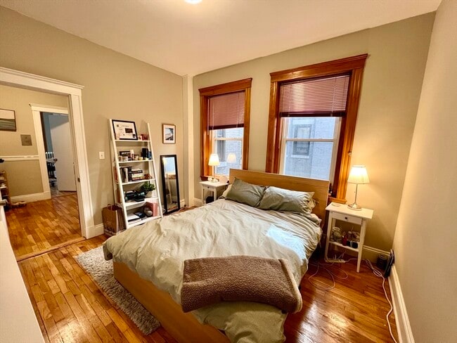 Building Photo - 315 Allston St