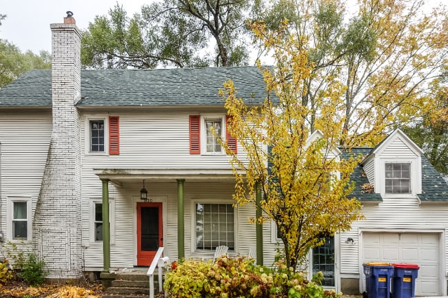 Building Photo - 1610 Rossman Ave SE