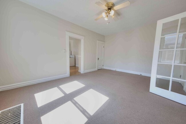 Foto del edificio - 4330 Gertrude Ave