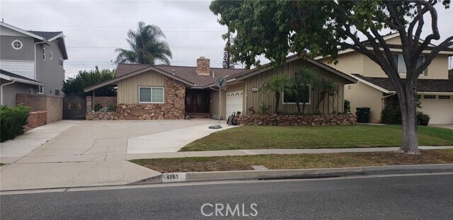 Building Photo - 4161 Clubhouse Dr