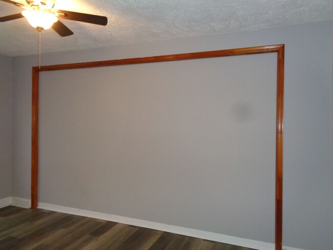Building Photo - 3826 Fairhaven Ave