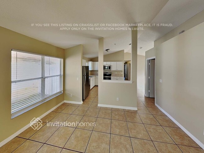 Foto del edificio - 9624 Hollyhill Dr